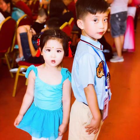 2018年7月13日外孙子参加比赛外孙女参加幼儿园汇演