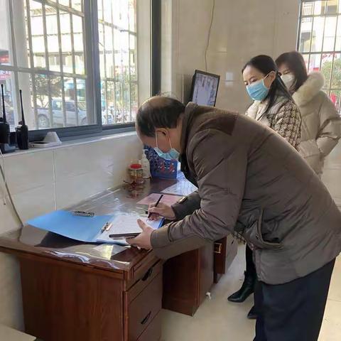 县文明委考评组到将乐县上河洲幼儿园开展市级文明校园届中初评工作