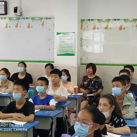 专业引领促发展  |  中原区中学教研室来我校调研指导