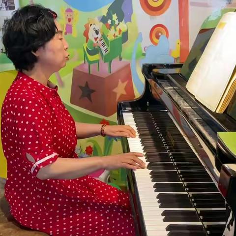 辛巴星钢琴的美篇