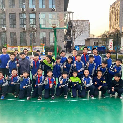🏀育华小学四年级篮球社团🏀