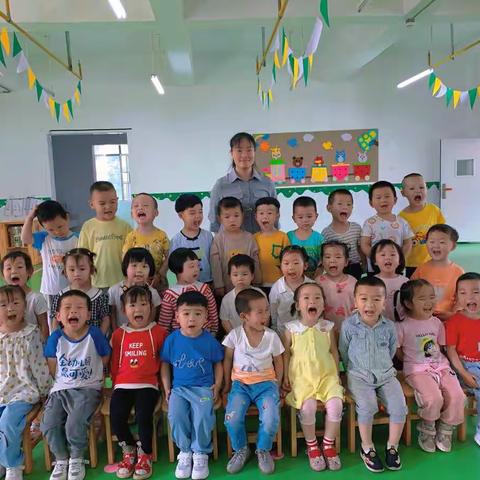 文康幼儿园：小三班期末线上汇报活动
