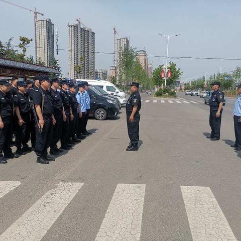 渑池特巡警大队开展反暴恐演练