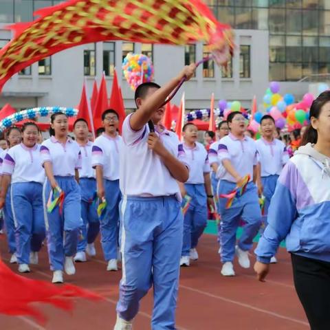 [少年负壮气，奋烈自有时]七年五班秋季运动会