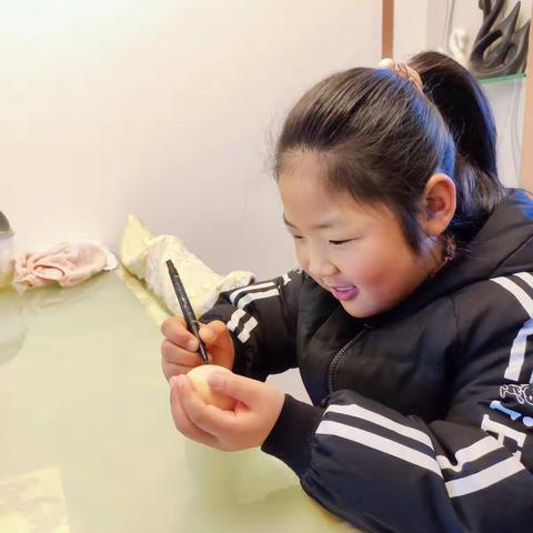 护蛋🥚行动 ---感恩有你，祝妈妈节日快乐