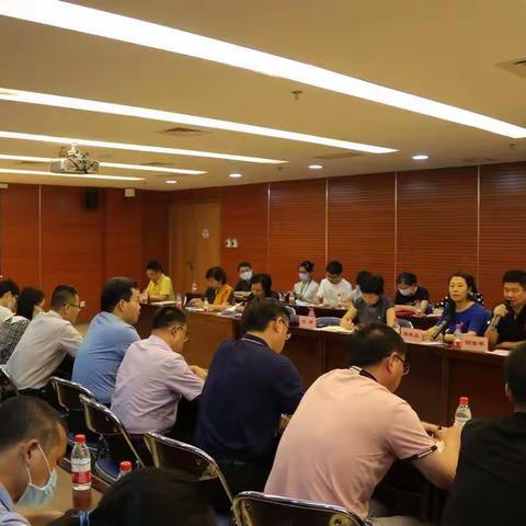敷好党建“三伏贴”   自省实干勇创新