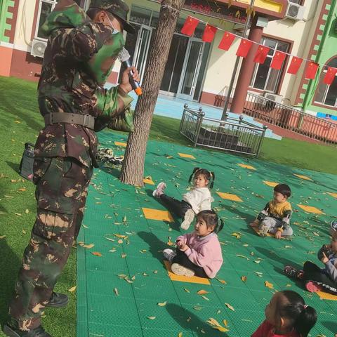 南岗镇第一幼儿园——国防教育