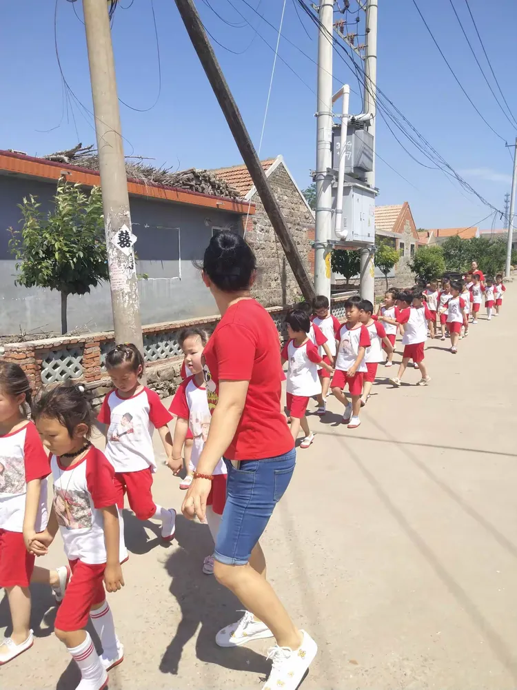 南阡村(现名   即墨区金口海云幼儿园)幼儿园春季开始招生啦