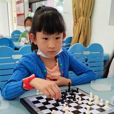 云波小学“云鲤杯"国际象棋校园等级大赛