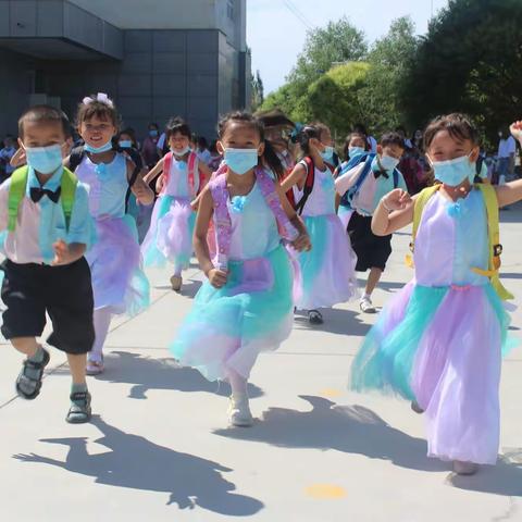 遇见成长，我与小学零距离———幼小衔接参观小学活动