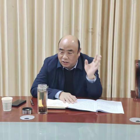 2月6日晚，杜堂镇召开党委（扩大）会议