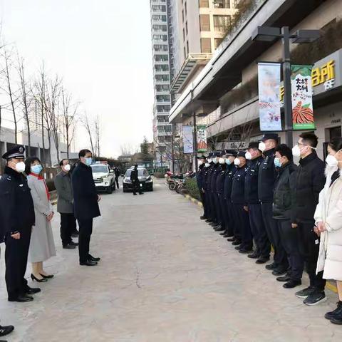 长安区四大班子主要领导赴一线慰问民警