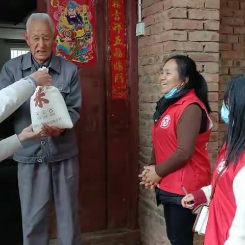 天寒人心暖 春和街道寒潮天气慰问困难群众