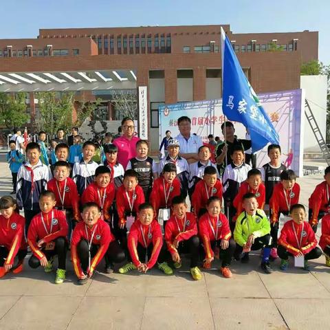 “我们来了，我们赢了”――秦汉新城正阳二学区小学足球队首战告捷