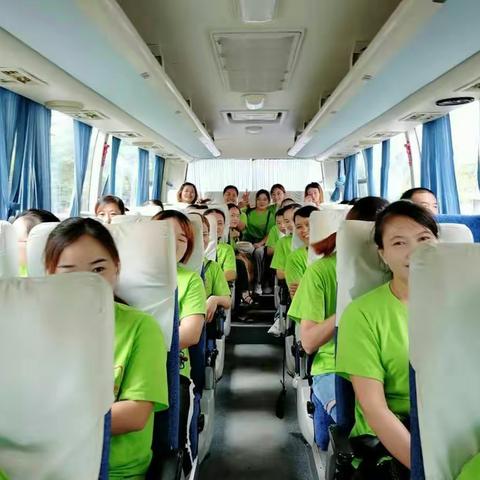 勤信教育，感恩同行，教师节