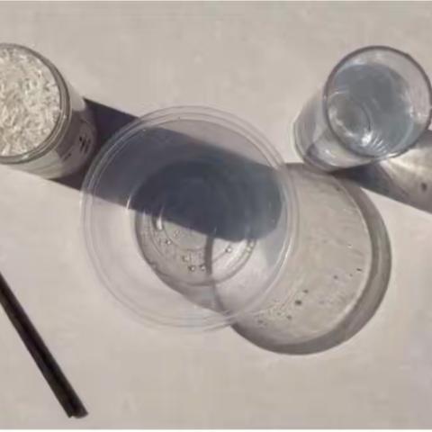 西林县民族幼儿园“停课不停学，空中课堂”——实验《吊米瓶》