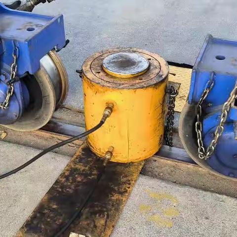 海口港集装箱码头有限公司开展大型固定机械应急演练