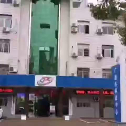 抗击疫情 他们是夜空最亮的星