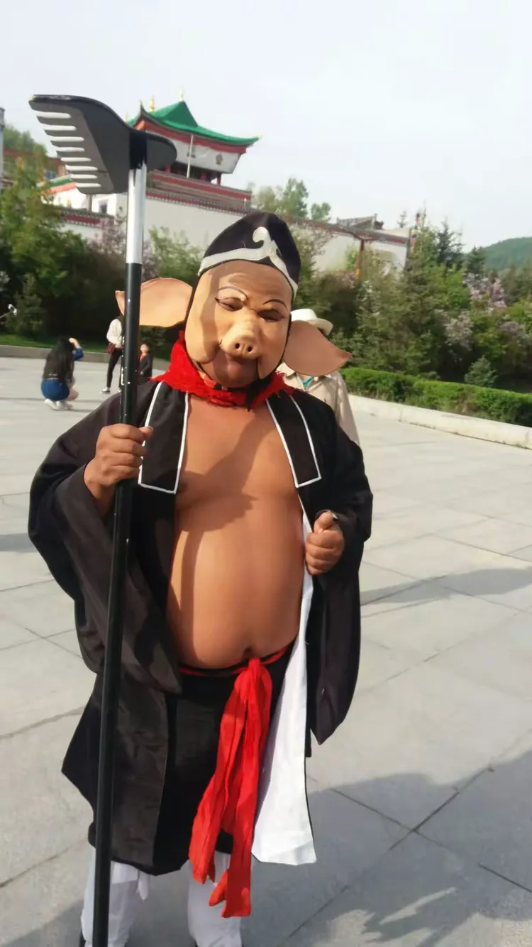 丝绸之路上，孙大圣和猪八戒在此恭候