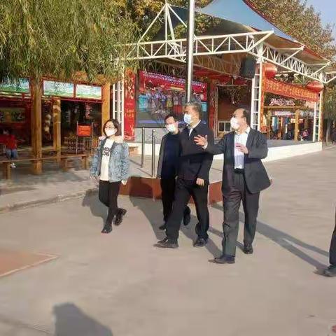 市委副书记李锋强到学校视察指导学生疫苗接种工作