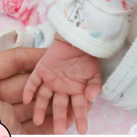 李奕彤宝宝满月喽！