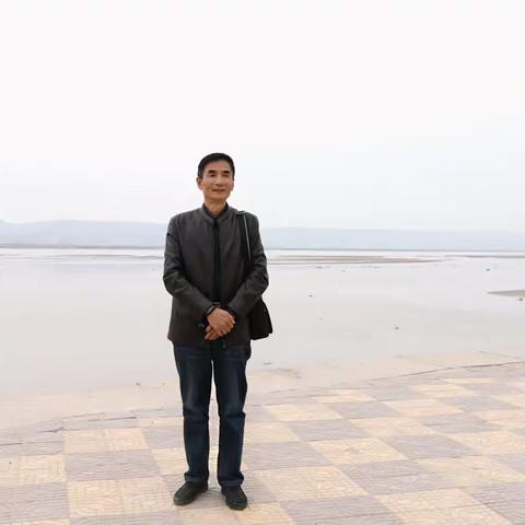 《等你》