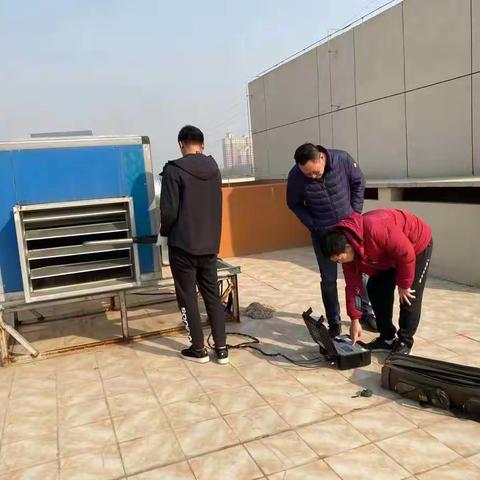 巩义市油烟办联合第三方监测公司持续对餐饮服务单位进行监测