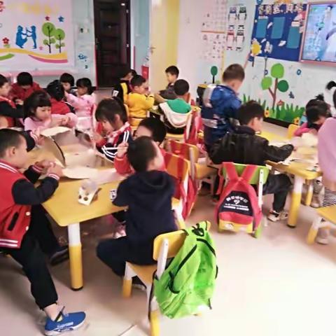 幼苗幼苗！快乐起跑！　――中班成长快乐小列车🚉五分钟后出发，快快背起行囊，和我一起出发吧！