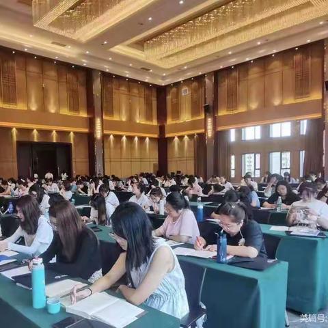 解读文本促深度，朗读课文展风采