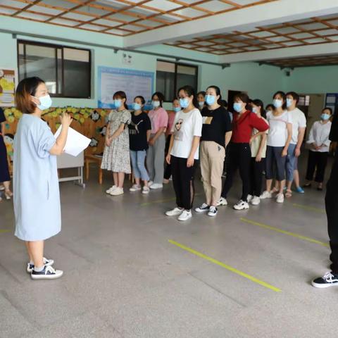 城区学前教育集团东风园开展幼儿晨检防疫安全演练活动