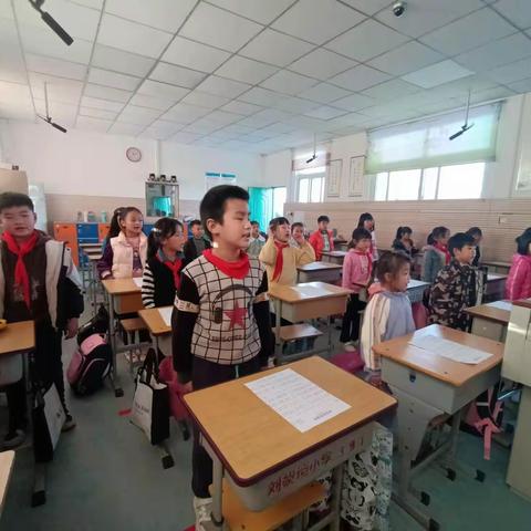 “社”彩纷呈促“双减”，魅力社团助成长