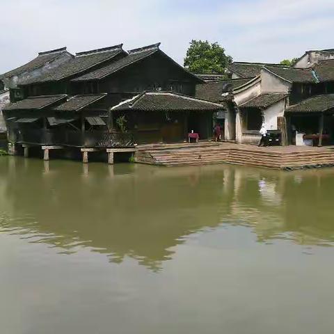 人生中，又一次难忘的旅行，它让我收获了人间真情，收获地理名人知识，感受了人间温柔