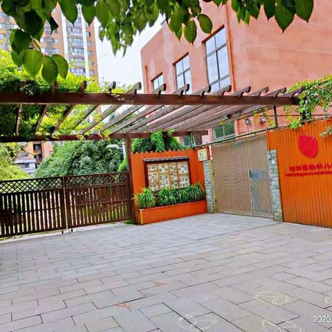 送给新生家长的一封信