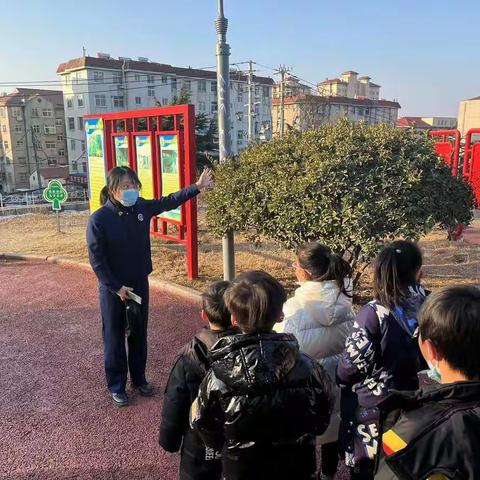 消防安全记心间——实小3.7中队走进消防队