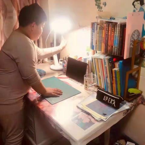 居家战疫情，劳动我最行——实小3.7中队在行动