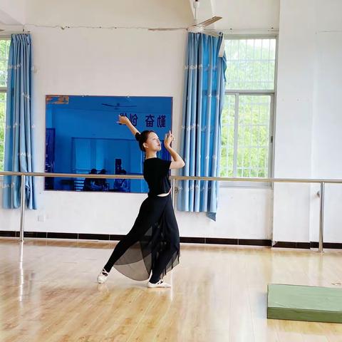 湘山实验学校2022年体育艺术类特长生招生专业考试顺利举行