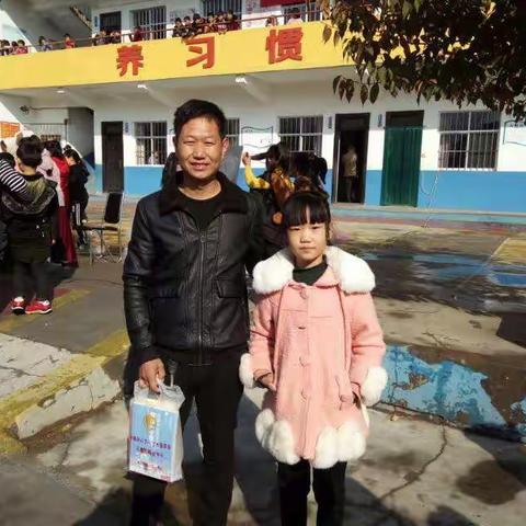 彭婆镇槐庄小学新教育读书活动五二秋实班――――十一月征程篇