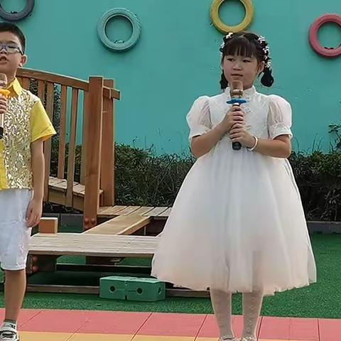 庆培育幼儿园小班升中班活动