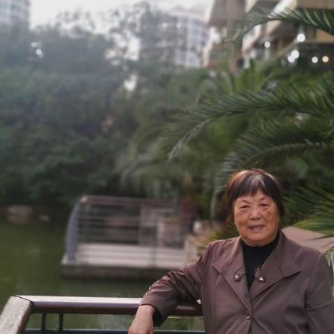 老妈的眼睛手术经历