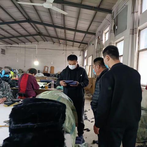 威县应急管理局对辖区内企业进行安全检查