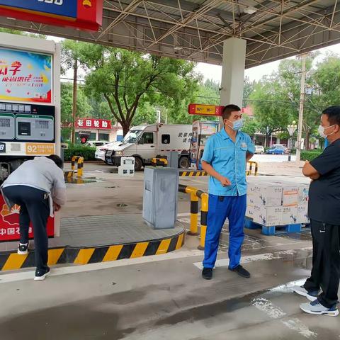 威县应急管理局对辖区内企业进行执法检查