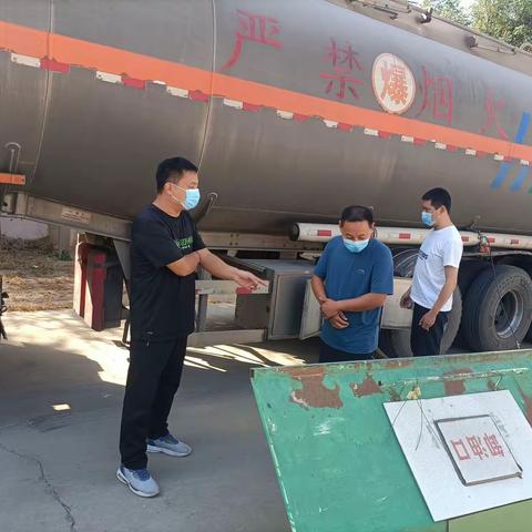 威县应急管理局对辖区内企业进行执法检查