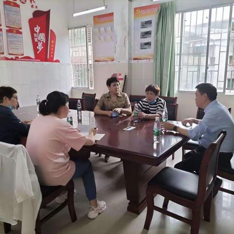 教学视导促发展，凝心聚力谱新篇——秀峰区教育局莅临振华小学进行教学视导工作检查
