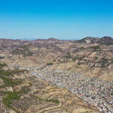 山上有“金” 山下有庄