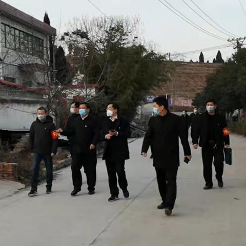 市委书记袁三军到小关镇视察新冠肺炎疫情防控工作