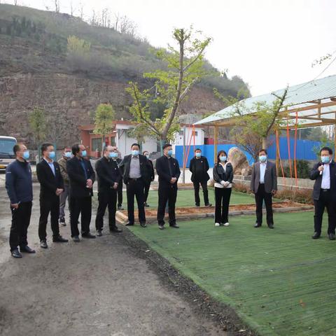 发动群众参与 共建美好家园 ——小关镇开展2020年第一季度基层党建“逐村观摩、整镇推进”活动