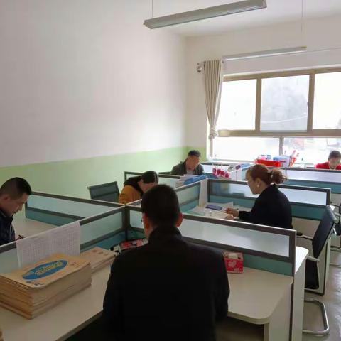 立足新课标 学习促成长 ——榆盘中小数学教研组《聚焦核心素养 解读课程标准》学习活动纪实