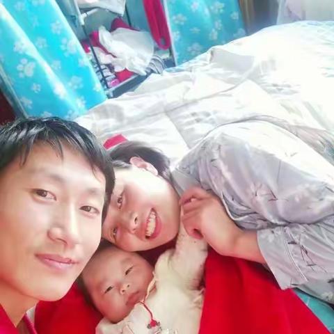 亲亲我的宝贝