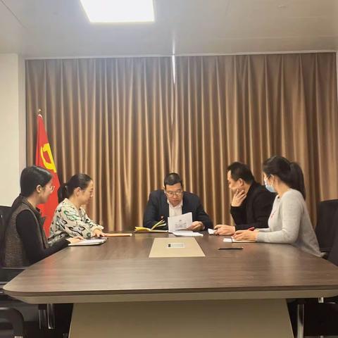 区委党史研究室党支部开展3月主题党日活动