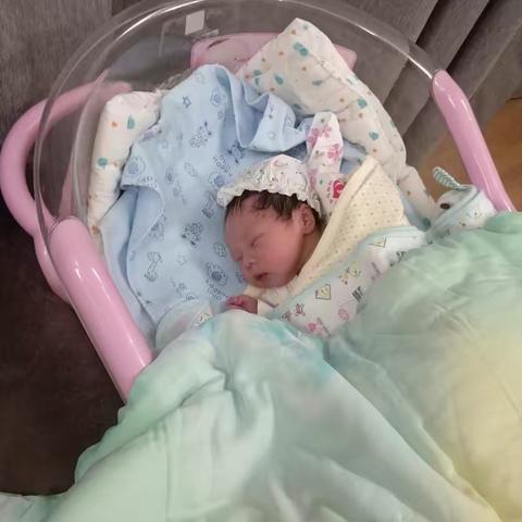 小小的我，可爱的我!